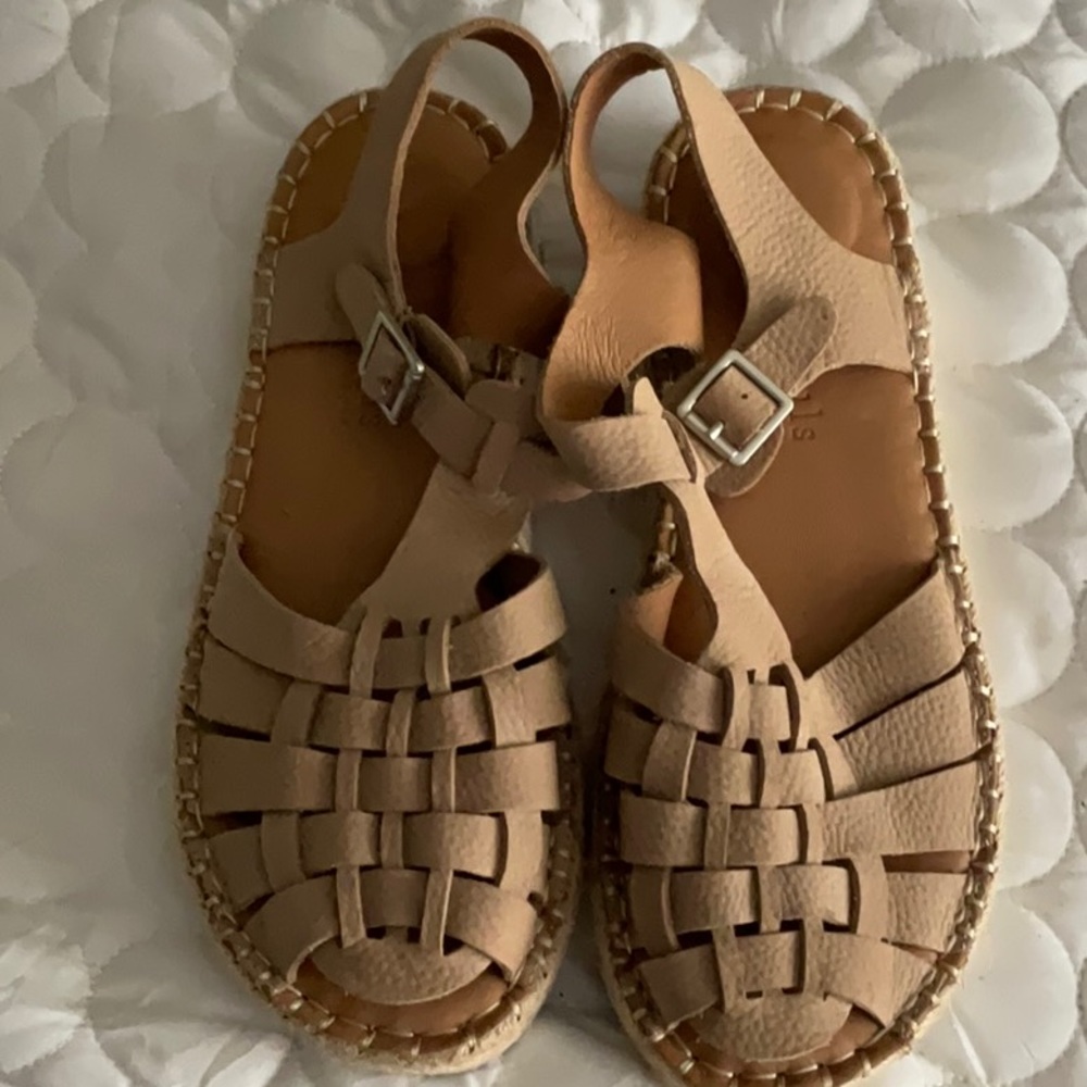 Gentle souls fisherman style sandal
